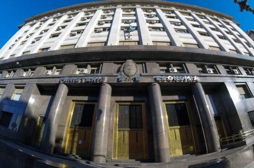 La Justicia obliga a Economiacutea a revelar el acuerdo de Milei con el FMI por USD 20000 millones