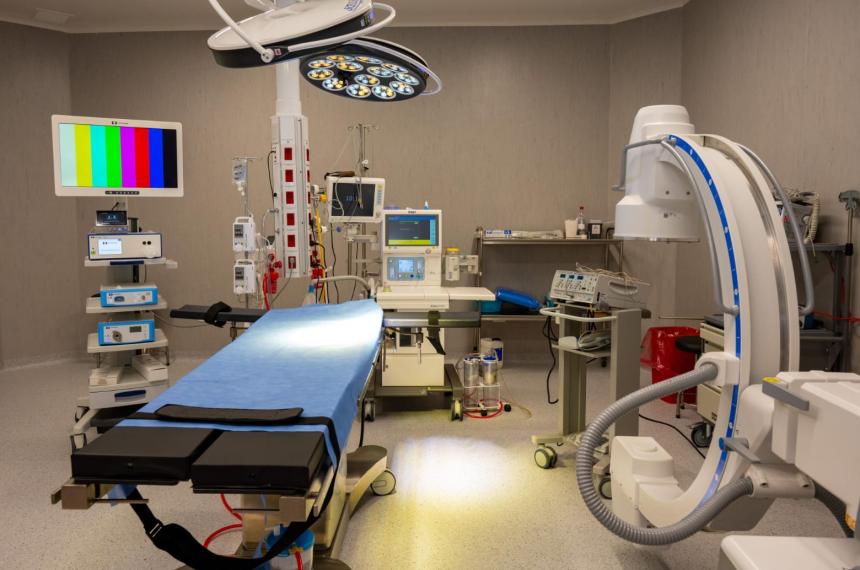 El Hopital Favaloro superoacute las 100 cirugiacuteas cardiovasculares en adultos