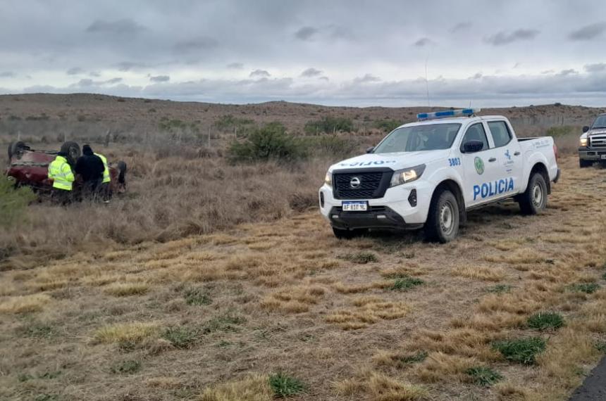Una mujer de Tierra del Fuego murioacute en un vuelco cerca de Santa Isabel