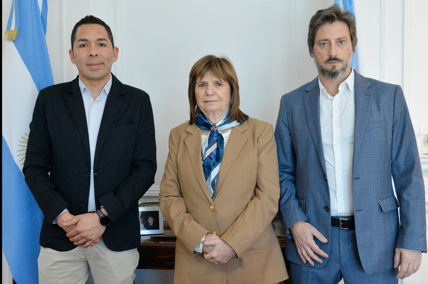 Monsalve fue a pedir por Medanito y terminoacute con un respaldo al protocolo antipiquete