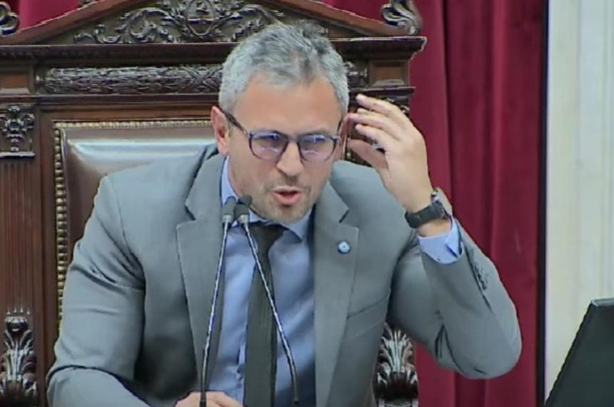 Martiacuten Menem apuntoacute a la oposicioacuten por otro audio- Es una grabacioacuten ilegal del tren fantasma