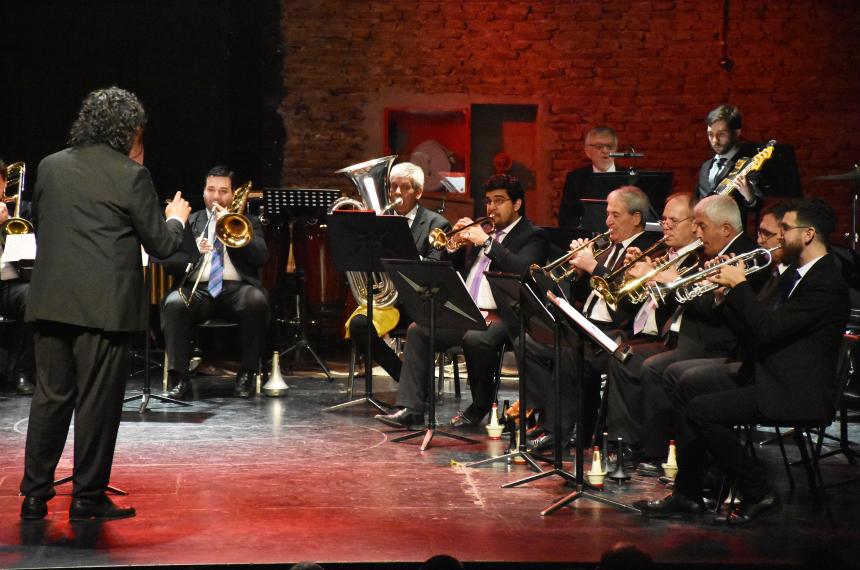Concierto de muacutesica italiana en el Teatro Espantildeol- un homenaje a inmigrantes
