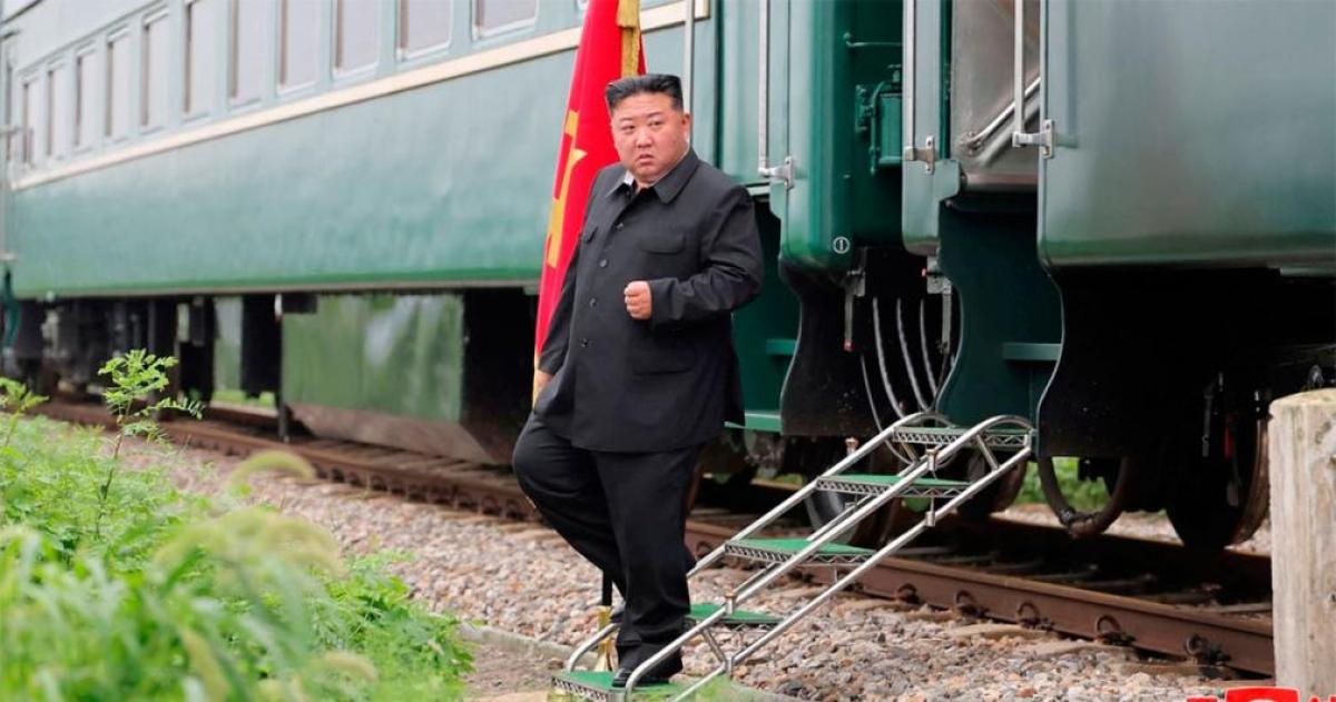 Kim Jong Un llega a Beijing para un desfile militar histoacuterico con sorpresas