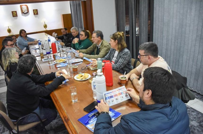 Defendemos La Pampa busca profundizar el contacto directo con la ciudadaniacutea 
