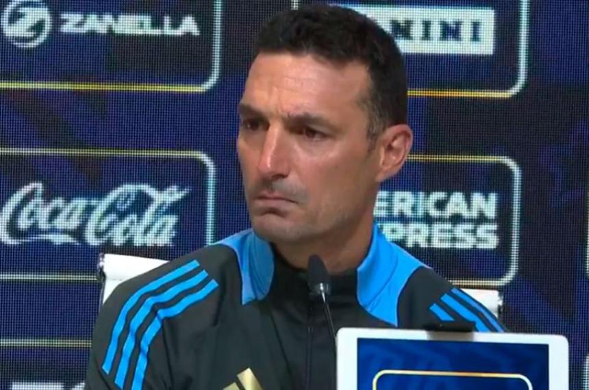 Hay que disfrutarlo- la emocioacuten de Scaloni ante el posible adioacutes de Messi en Eliminatorias