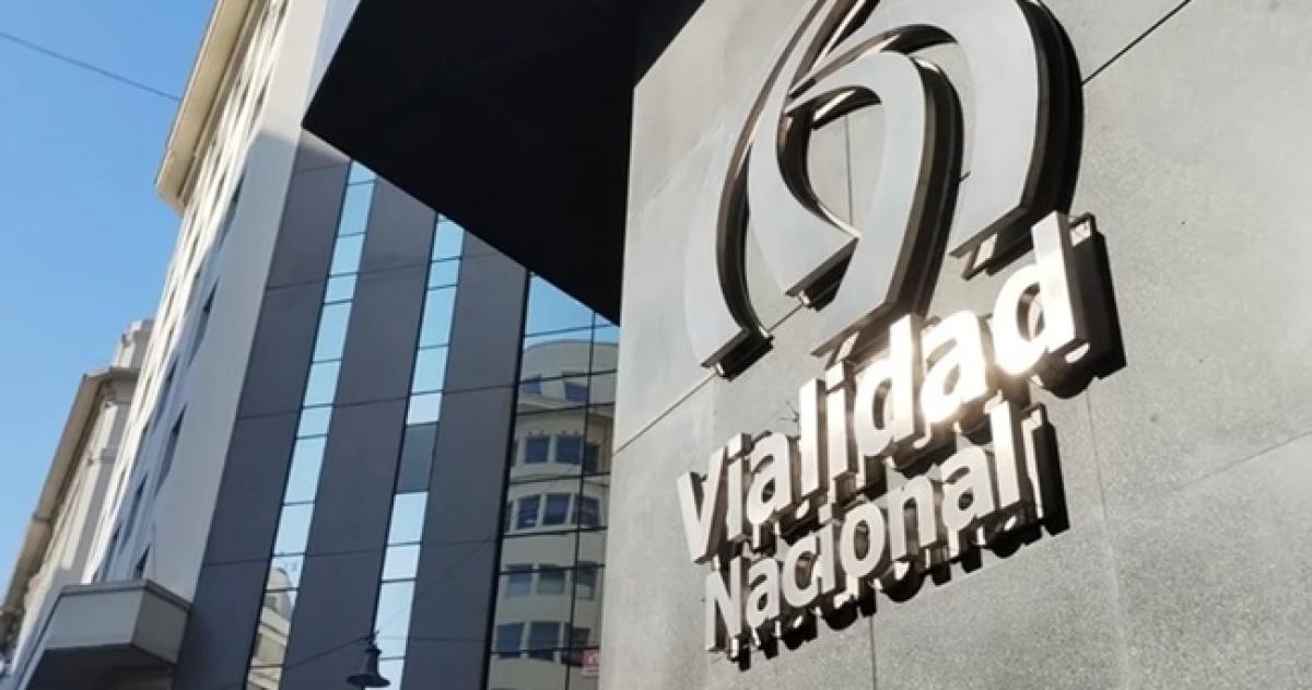 El Gobierno dejoacute sin efecto cierres y fusiones de organismos 