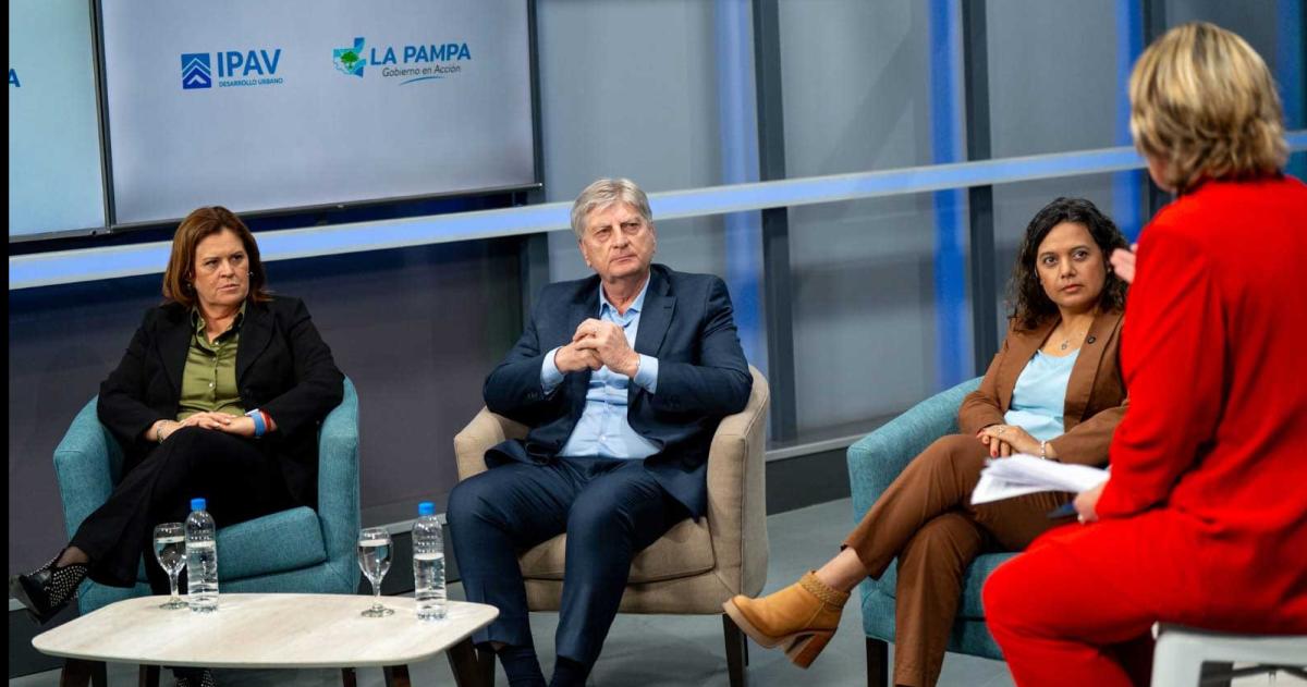 Ziliotto encabezoacute el sorteo de viviendas para 108 familias de General Pico