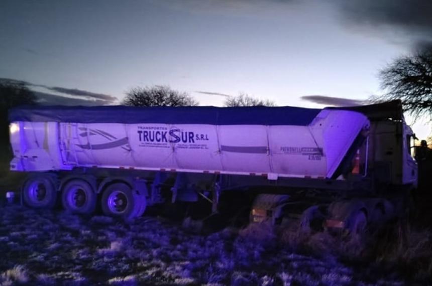Dos camiones se rozaron en la Ruta Provincial 13