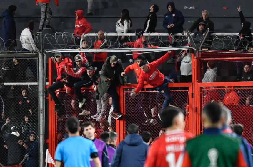Conmebol sancionoacute a Independiente y quedoacute eliminado