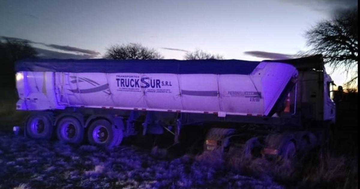 Dos camiones se rozaron en la Ruta Provincial 13