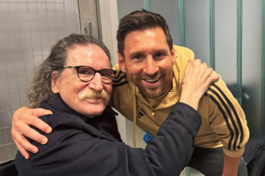 El histoacuterico encuentro entre Charly Garciacutea y Lionel Messi