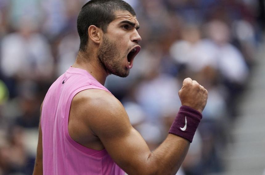 Alcaraz barrioacute a Djokovic y es finalista del US Open