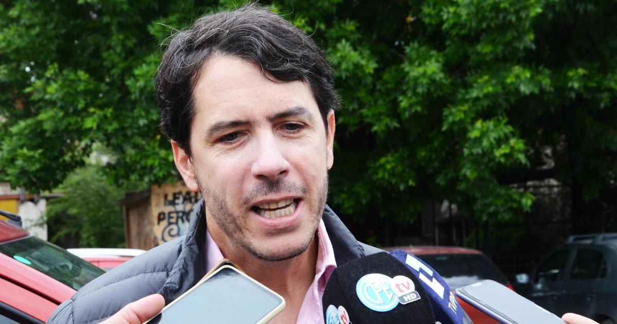 Berhongaray reaparecioacute en la UCR- Voy a colaborar en la campantildea