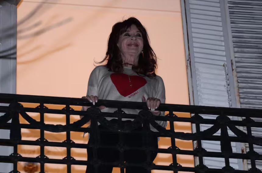 Cristina Kirchner a Milei- Saliacute de la burbuja hermano133 que se estaacute poniendo heavy