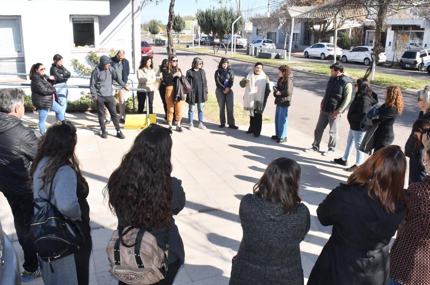 Trabajadores de Nintildeez y Adolescencia pidieron la paritaria