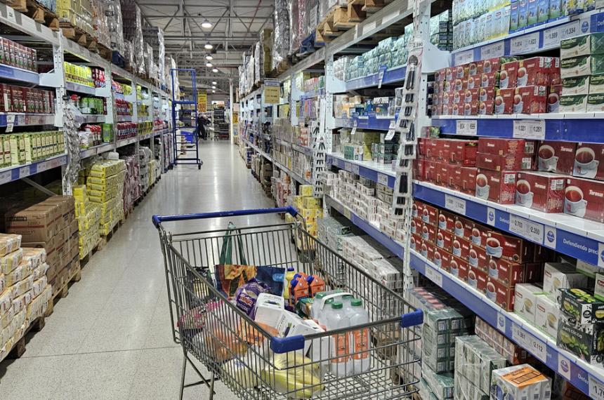 Inflacioacuten en CABA- agosto marcoacute 16-en-porciento- el nivel maacutes bajo del antildeo