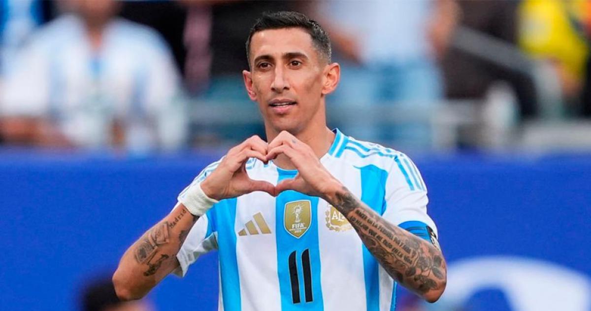 Di Mariacutea bancoacute a Scaloni- Tendriacuteamos que hacerle un contrato de por vida