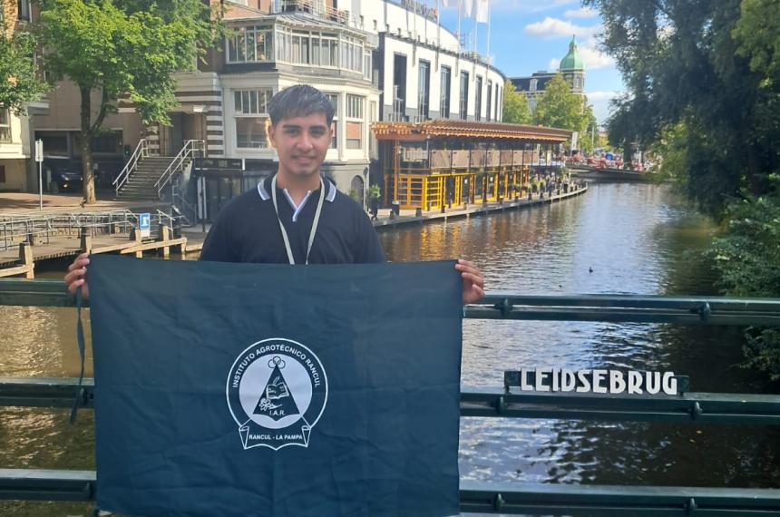 Estudiante de Rancul representoacute a la Argentina en Paiacuteses Bajos con un relato sobre la diversidad