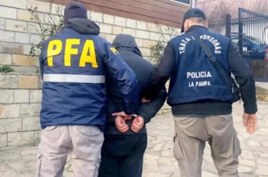 Imputan a un santafesino por el acoso de una nintildea en Santa Rosa