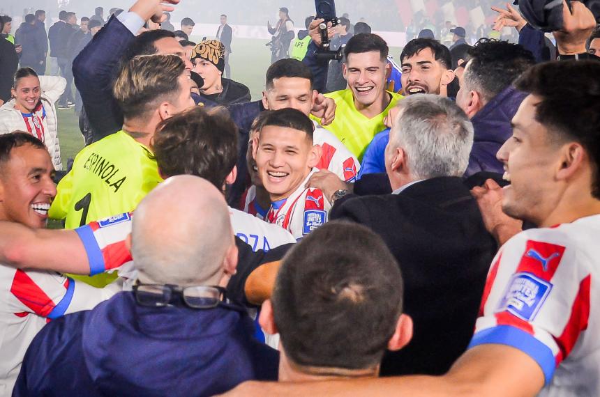 Paraguay vencioacute a Peruacute en Lima y confirmoacute su momento