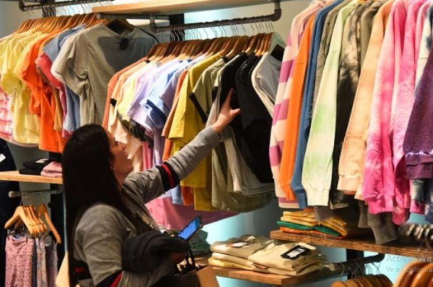 Las ventas minoristas pyme bajaron 26-en-porciento- interanual en agosto