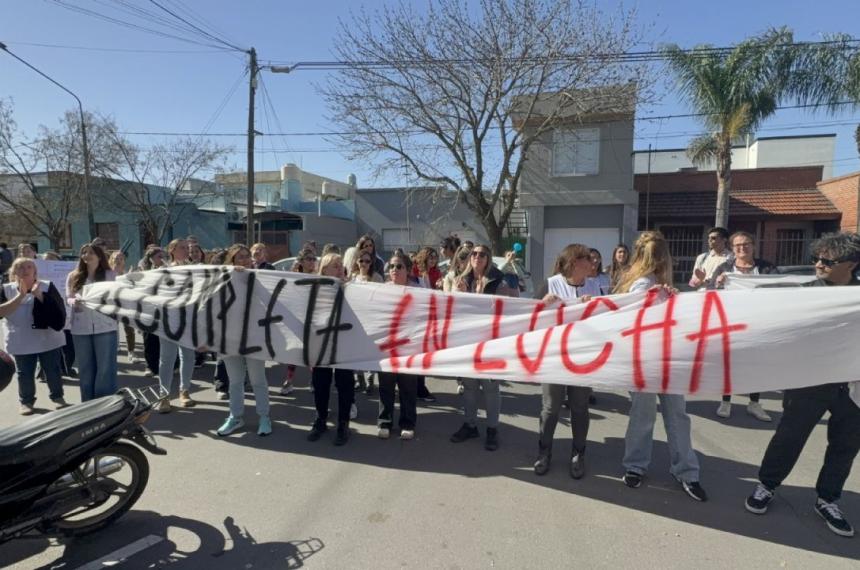 Otra movilizacioacuten de docentes de jornada completa en General Pico