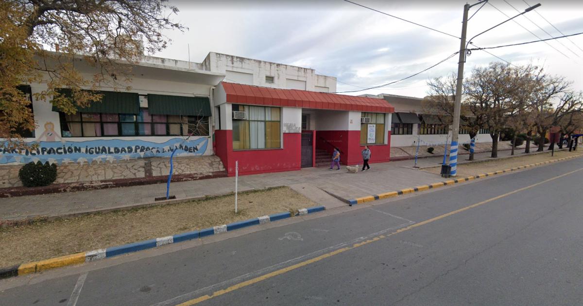 Una madre denuncioacute bullying en la Escuela 74
