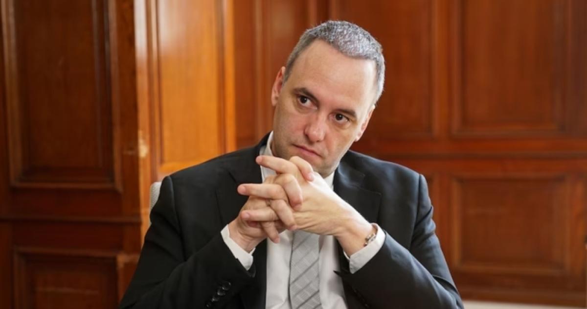 Adorni confirma veto a los ATN y admite un error poliacutetico tras la derrota bonaerense