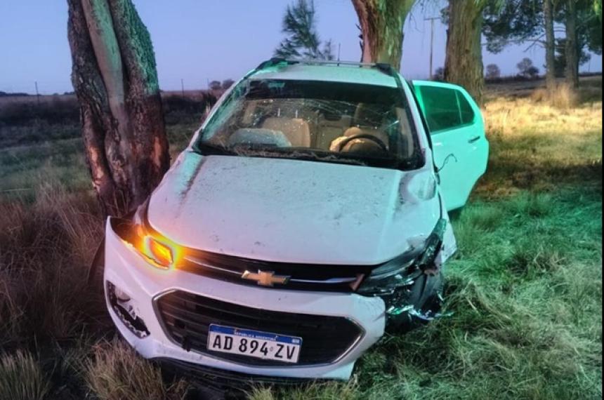 Choque y vuelco en la Ruta 5- uno de los autos era robado