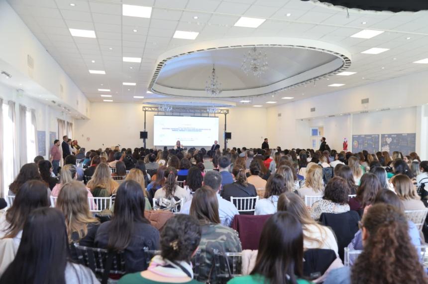 Se hizo la 1deg Convencioacuten sobre el Sistemade Proteccioacuten de Derechos de los Nintildeos