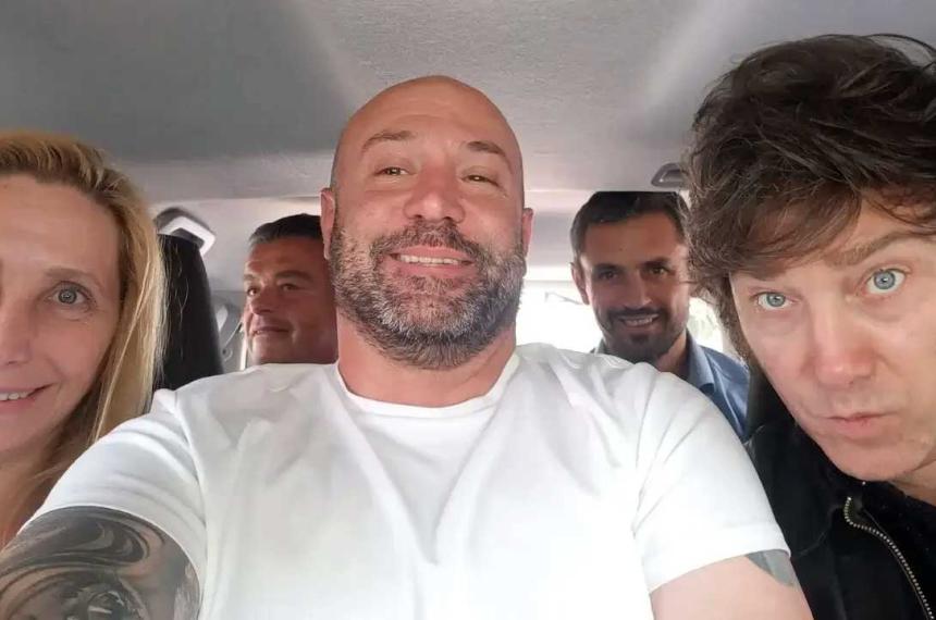 Aparece en un contrato el pago anticipado del 3-en-porciento- en la licitacioacuten de pantildeales del PAMI