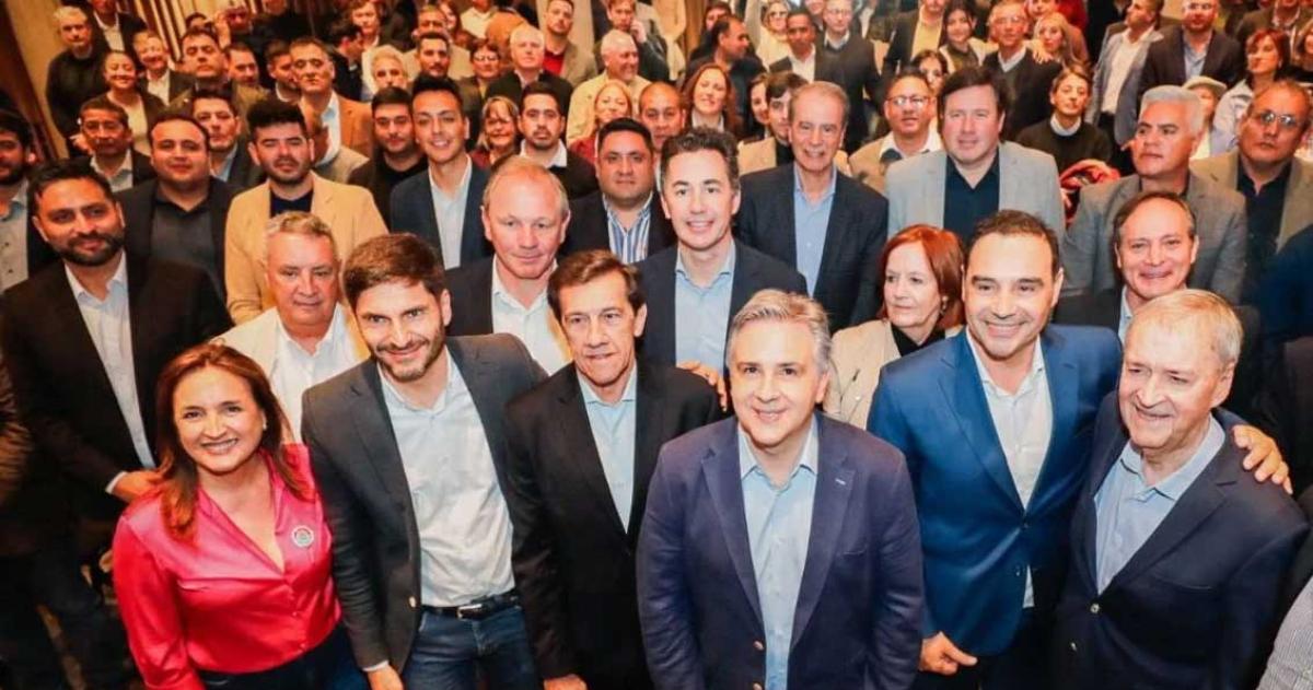 Gobernadores de Provincias Unidas se unen en Riacuteo Cuarto contra el veto de Milei a los ATN