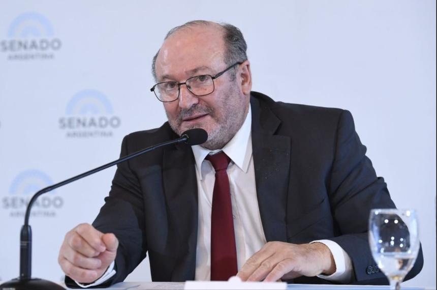 El gobierno se equivoca en esa loacutegica de todo o nada