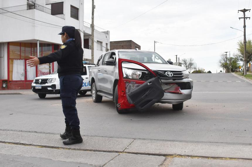 Violento choque en una esquina de Santa Rosa
