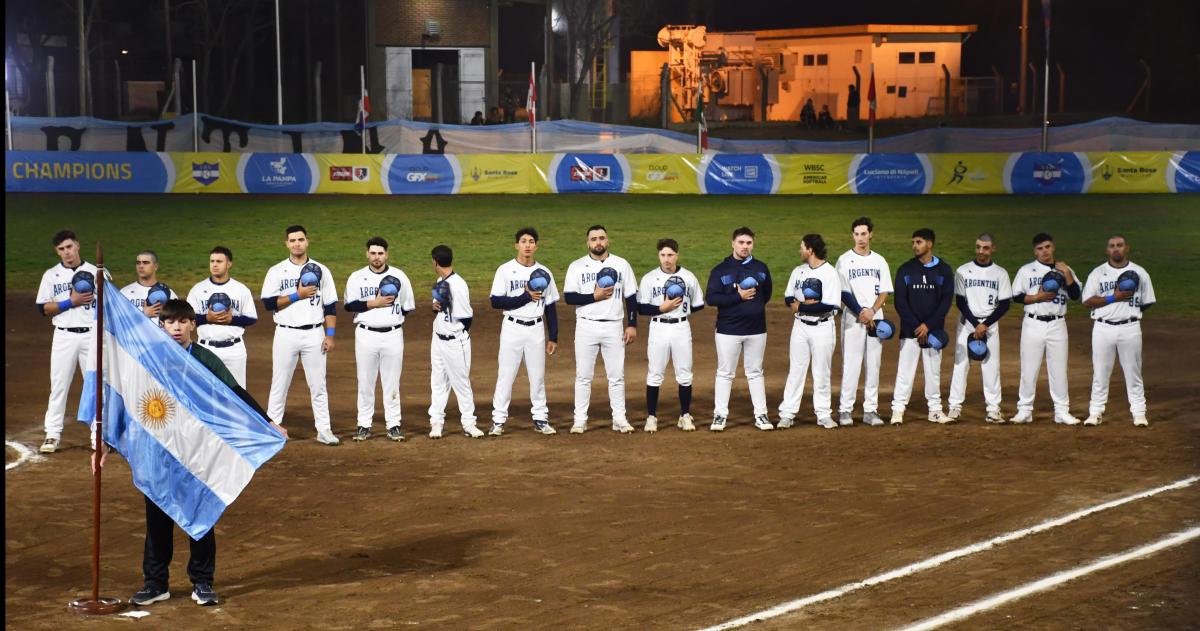 Argentina y un debut de pico y pala