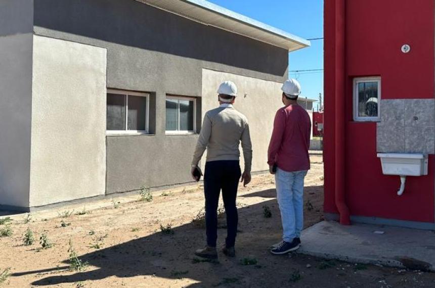 El IPAV desadjudicoacute cuatro viviendas e intimoacute a otros siete adjudicatarios