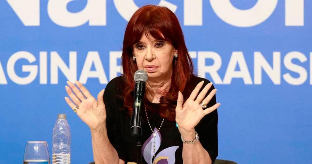 Cristina Kirchner fue eliminada del padroacuten y no podraacute votar en octubre