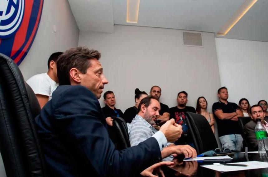 Se agudiza la crisis en San Lorenzo- se declaroacute la acefaliacutea y crece la tensioacuten