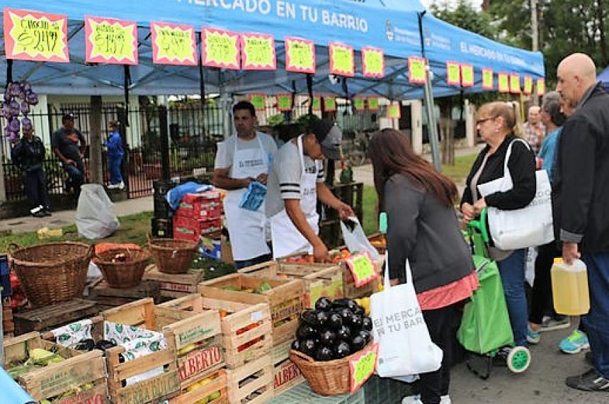 El Mercado Itinerante llega al Barrio Aeropuerto con ofertas imperdibles