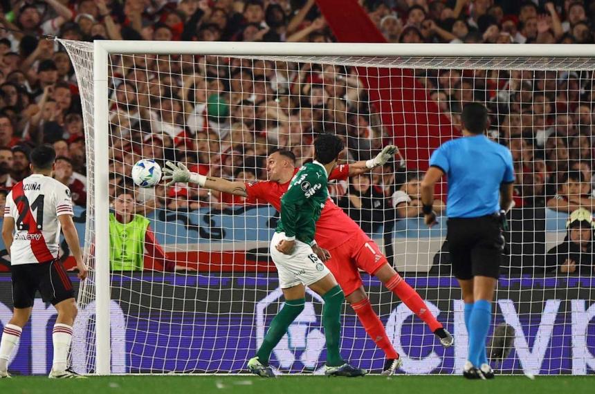 River Plate pierde con Palmeiras en el Monumental 