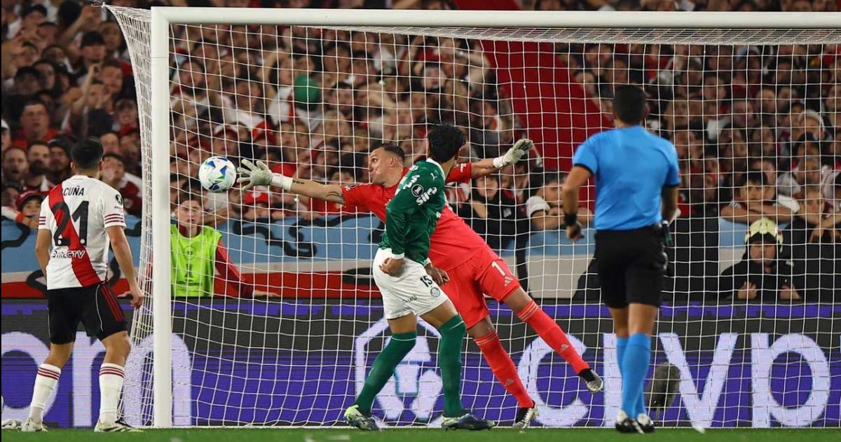 River perdioacute con Palmeiras en el Monumental 