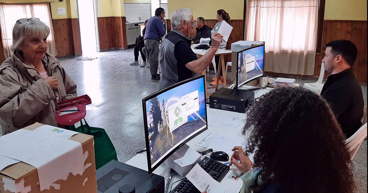 Este saacutebado se vota en la CPE