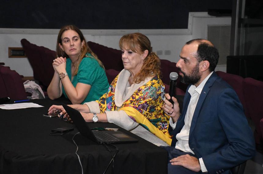Prevencioacuten del suicidio- no hay decisioacuten poliacutetica nacional para abordar esta problemaacutetica