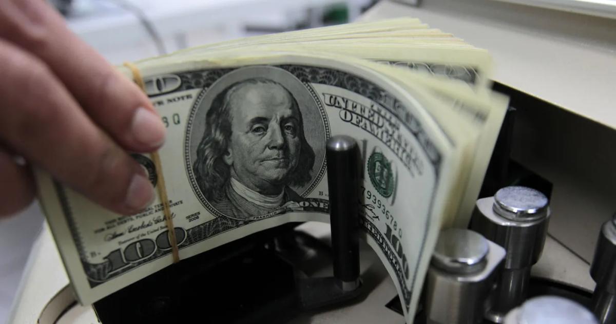 El BCRA vendioacute reservas por tecer diacutea consecutivo- perdioacute US 678 millones