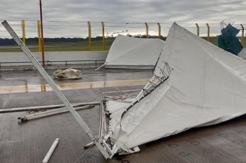 La tormenta y el viento causaron destrozos en el Autoacutedromo de Toay
