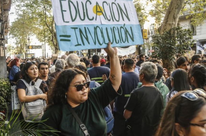 Presupuesto leyes vetos y desarrollo argentino- a doacutende vamos