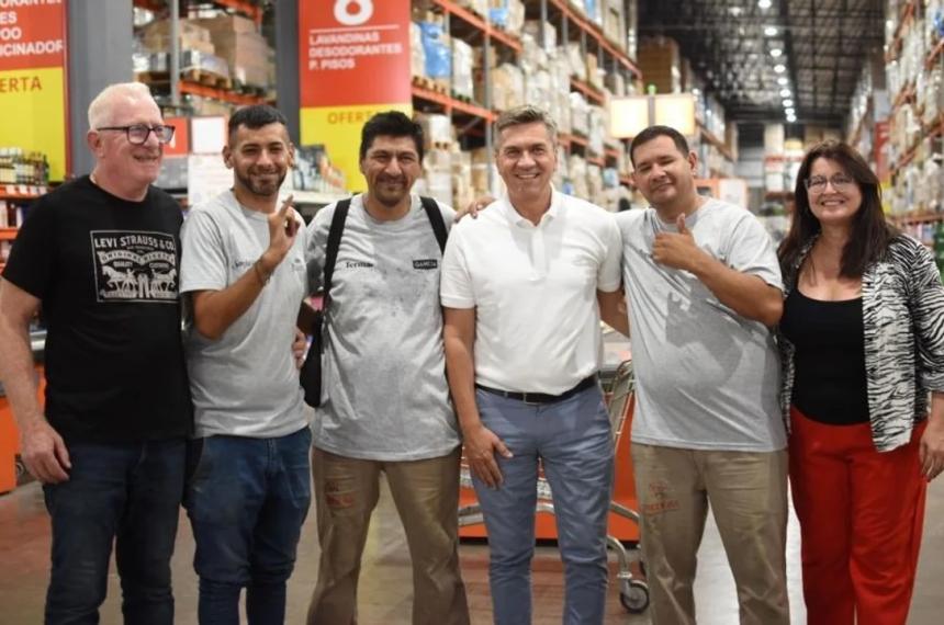 Chaco- el gobernador Leandro Zdero destinoacute 3570 millones a leche no apta para nintildeos
