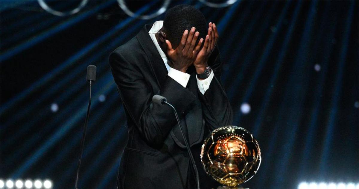 Dembeacuteleacute sorprendioacute y se quedoacute con el Baloacuten de Oro 2025