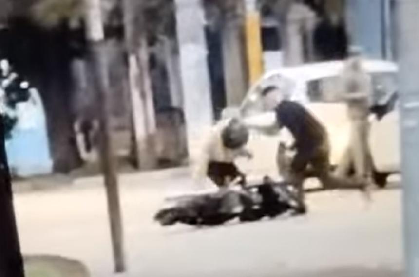 El autor de la brutal agresioacuten al motociclista trabaja en el Poder Judicial