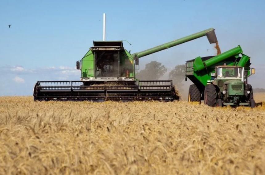 En tres diacuteas con retenciones 0 el campo liquidoacute US 4180 millones